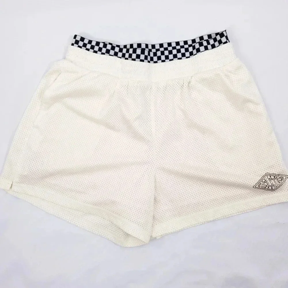 🤸🏽♀️🤾♀️🤽🏼♀️ Fabletics Three-Point Basketball Short 🏀🤸🏽♀️🤾♀️🤽♀️ - Picture 1 of 13